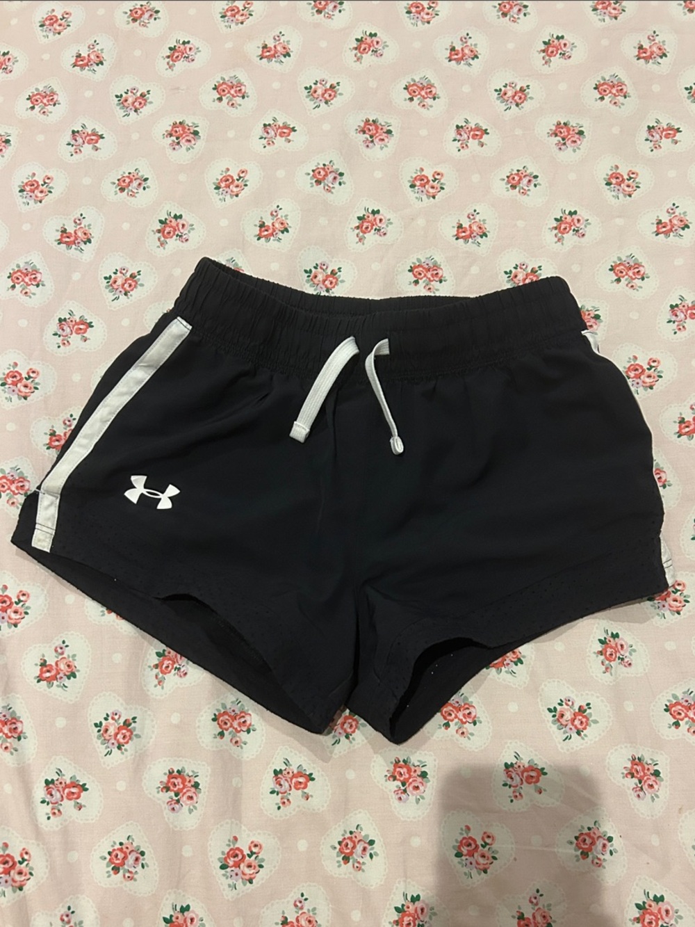Under Armour Girls Fly By Running Shorts Black White Youth Medium